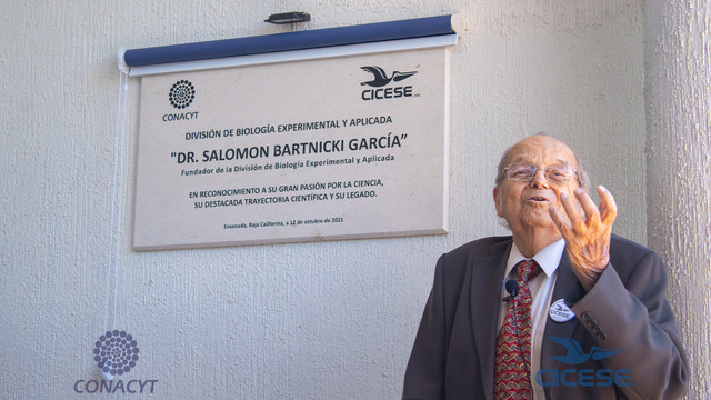 Boletín58_Ceremonia_de_Dedicación__Salomon_Bartnicki_DBEA_CICESE3.jpeg