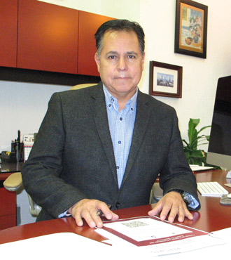 330J.-Muricio-López-Romero,-director-del-Cinvestav-Unidad-Querétaro-3.jpg