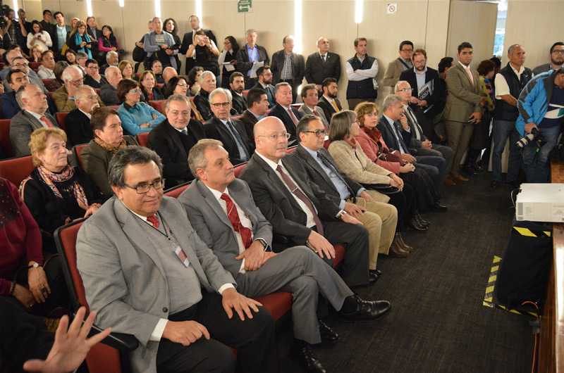 800-Asistentes-a-la-toma-de-protesta-de-Julia-Tagüeña-como-directora-de-El-Foro-Consultivo-Científico-y-Tecnológico-3.jpg