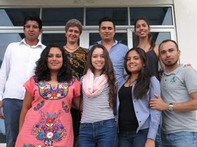 De izquierda a derecha Ulisess Moreno Dra. Teresa Garcia Ricardo Cervantes Mara Raquel Barbosa Dania Martinez Mery Gomez Laura Estrada y Josue Lopez