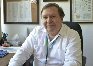 Dr.-Manuel-Robert-Díaz.jpg