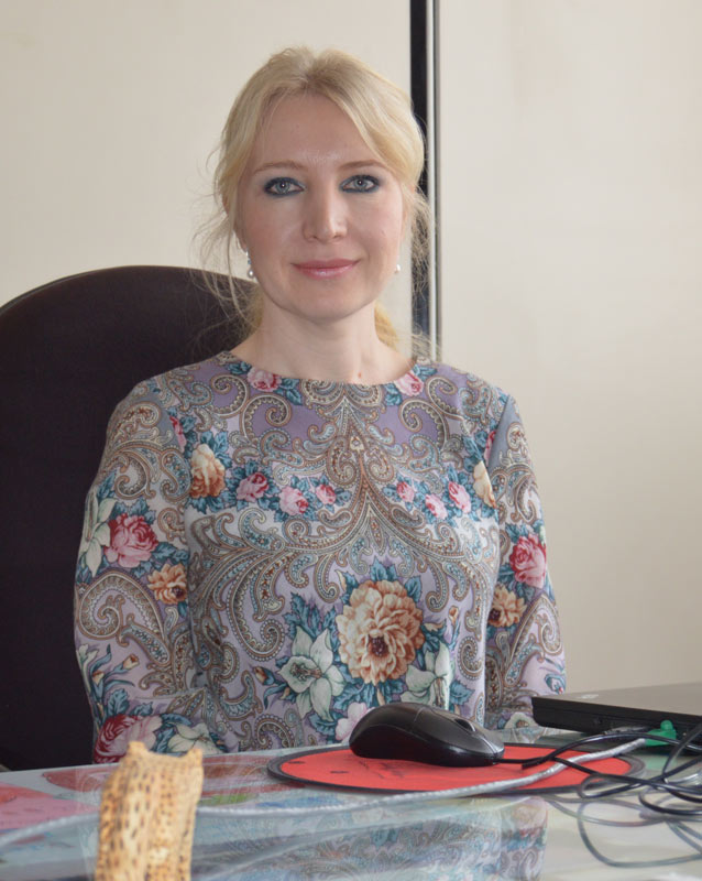 Natalya Victorovna Likhanova quien pertenece a la gerencia