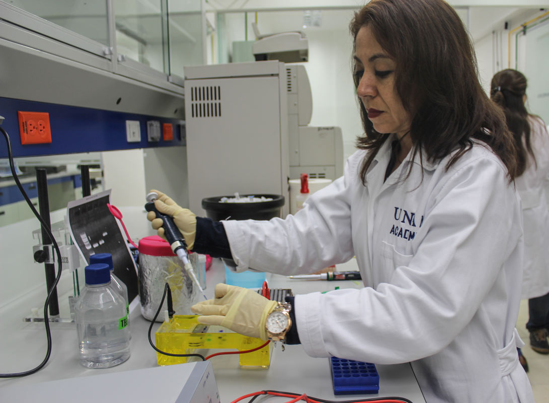 Laboratorio de Analisis Moleculares y Medicamentos Biotecnologicos UNAM4