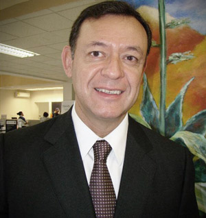 dr lauro cortes