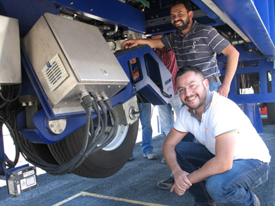 Dr.-Roberto-Hernández-Domínguez-y-Alejandro-Castellanos-Cordero.jpg