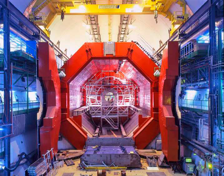Imagen del Gran Colisionador de Hadrones tomada por Antonio Saba CERN 2