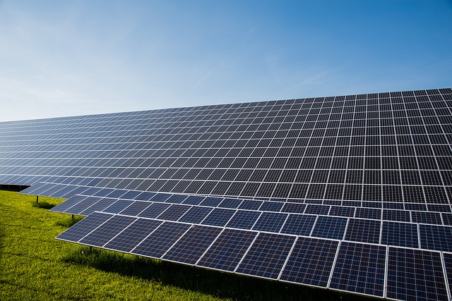 photovoltaic 491702 640