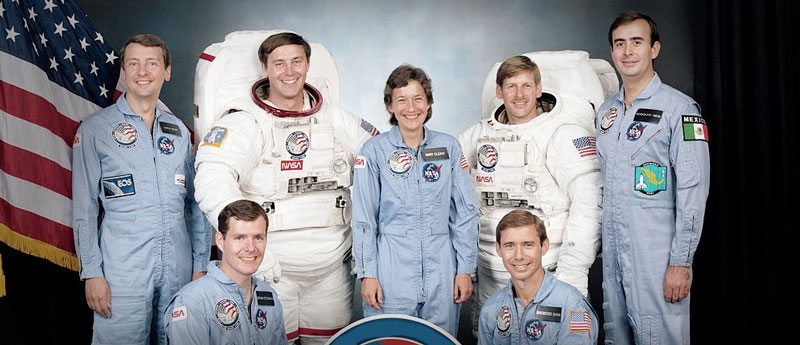 equipo espacial STS61B neri vela01